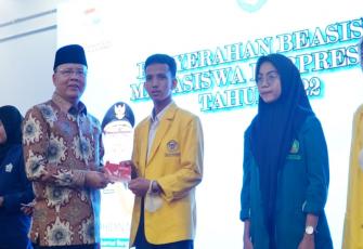 Penyerahan Beasiswa